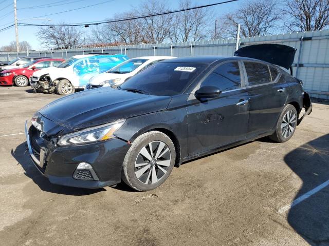 Image 1 of 2022 NISSAN ALTIMA SV 2022 with VIN 1N4BL4DV4NN345125