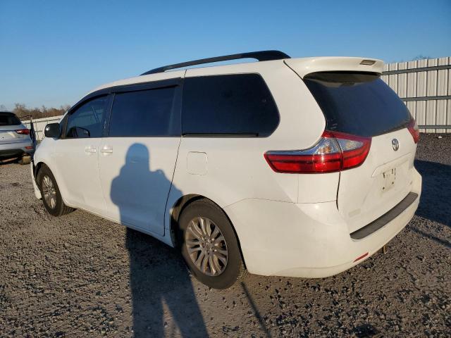 Image 2 of 2015 TOYOTA SIENNA LE 2015 with VIN 5TDKK3DC8FS546527
