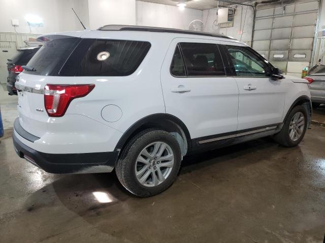 Image 3 of 2019 FORD EXPLORER XLT 2019 with VIN 1FM5K8D86KGB32572