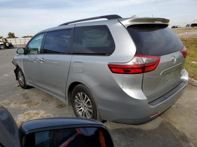 Image 2 of 2020 TOYOTA SIENNA XLE 2020 with VIN 5TDYZ3DC2LS036501