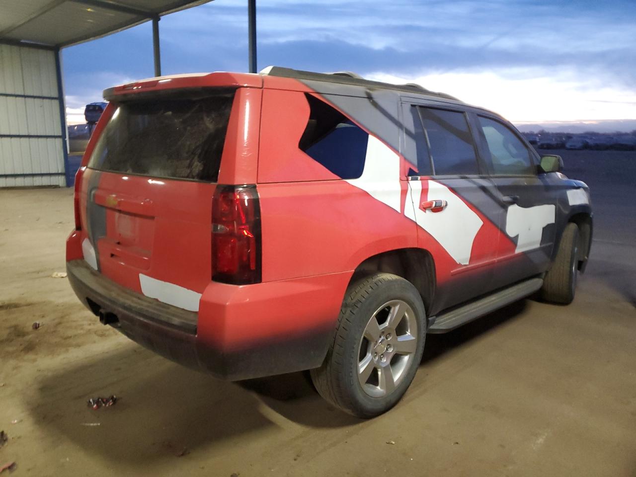Изображение 3 2018 CHEVROLET TAHOE K1500 LS 2018 с VIN 1GNSKAKCXJR171729