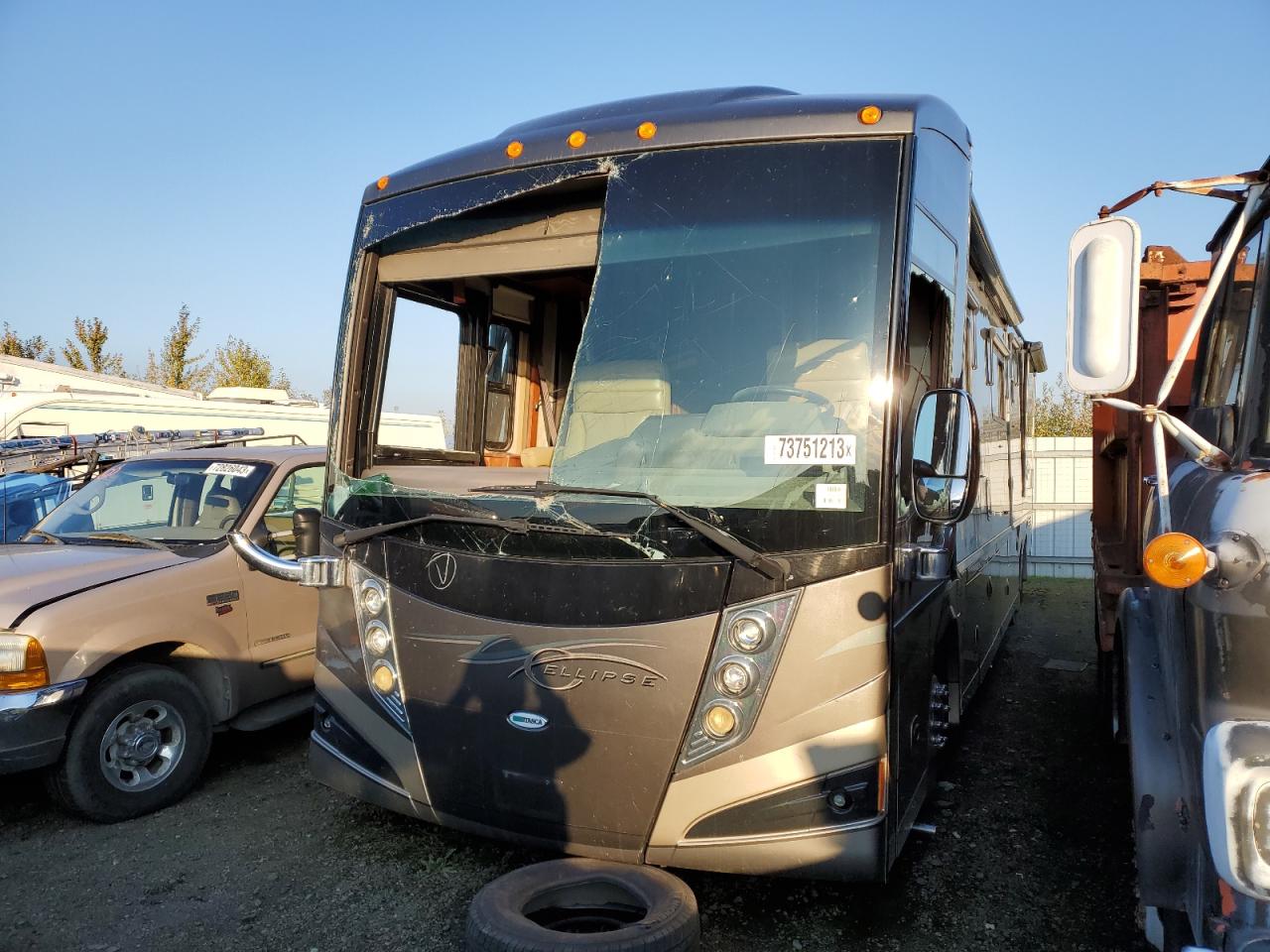 Image 2 of 2011 FREIGHTLINER CHASSIS XC 2011 with VIN 4UZFCUCY3BCBC0171