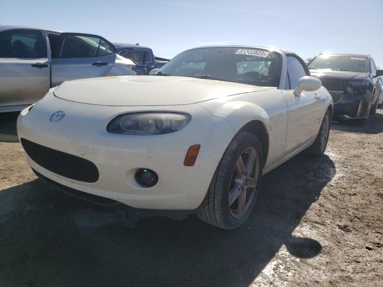Image 1 of 2006 MAZDA MX-5 MIATA  2006 with VIN JM1NC25F860121504