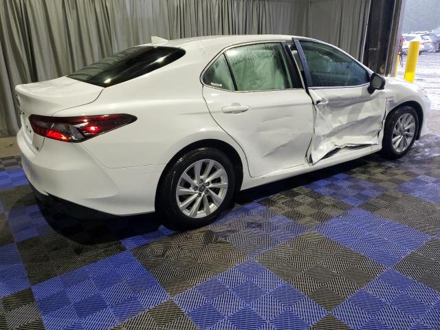 Obraz 3 z 2024 TOYOTA CAMRY LE 2024 z VIN 4T1C11AK0RU193350