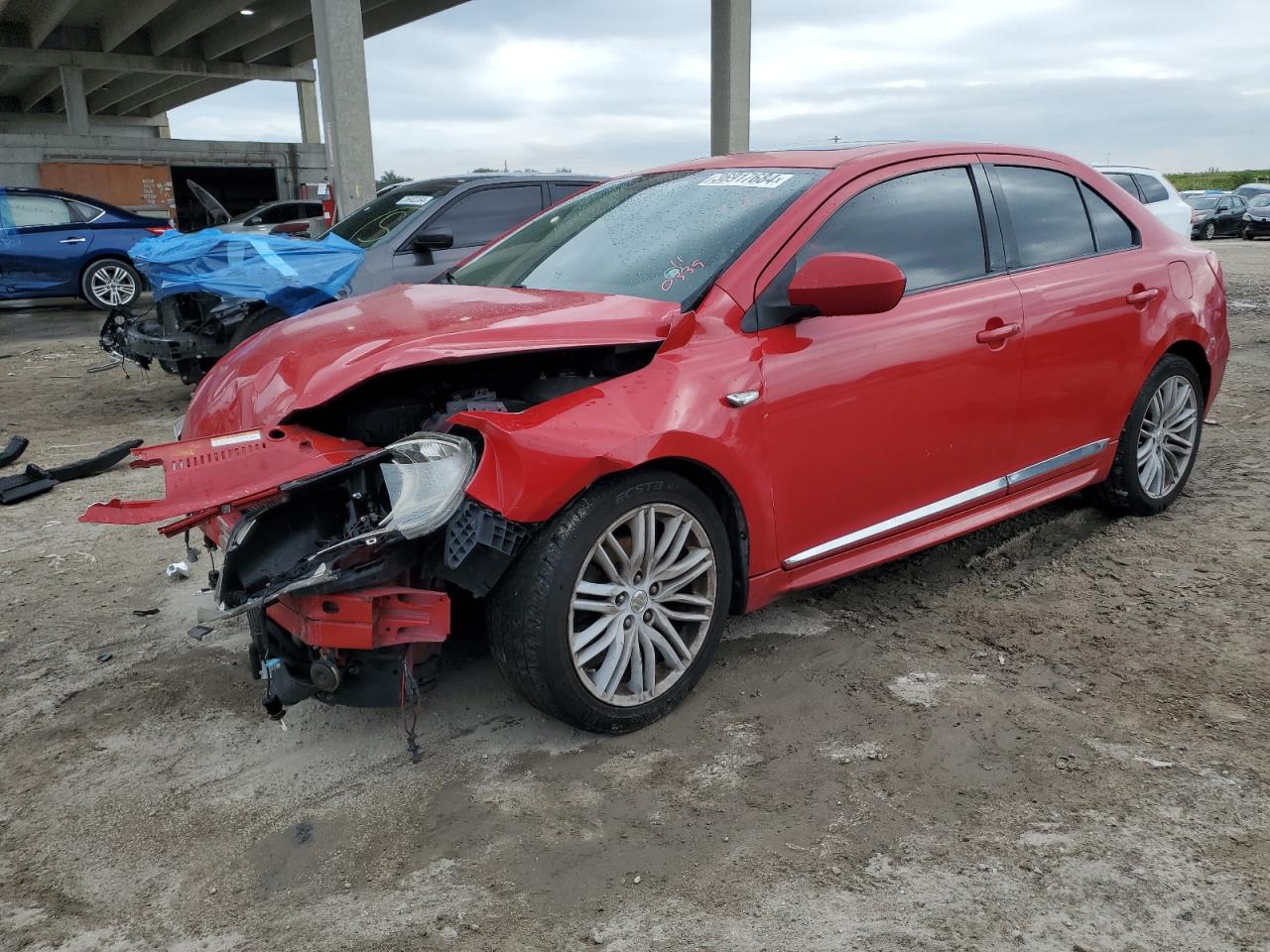Изображение 2011 SUZUKI KIZASHI SPORT GTS 2011