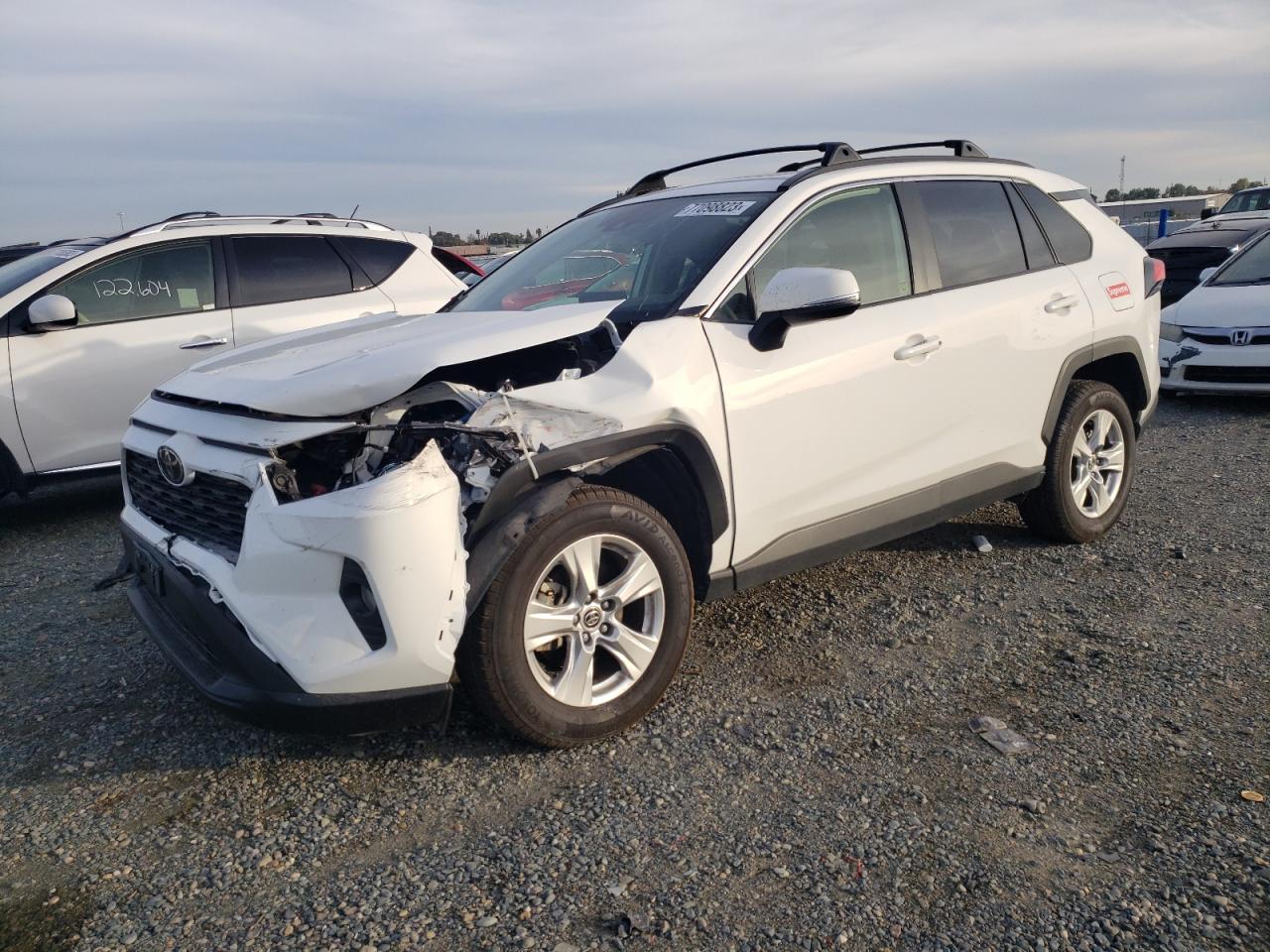 Image 1 of 2020 TOYOTA RAV4 XLE 2020 with VIN JTMP1RFV8LD065288