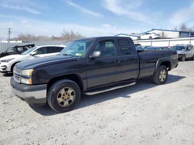 Image 1 of 2005 CHEVROLET SILVERADO K1500 2005 with VIN 1GCEK19T25E298905