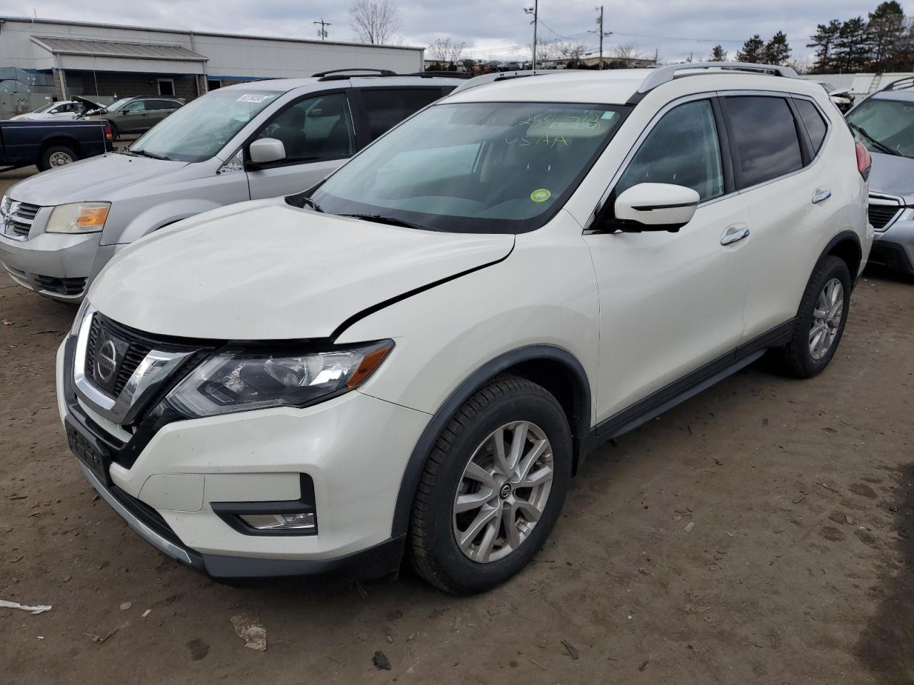 Image 1 of 2017 NISSAN ROGUE S 2017 with VIN KNMAT2MVXHP611962