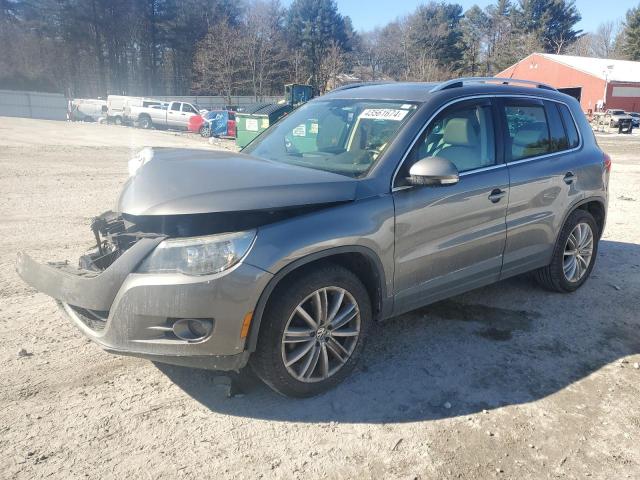 Image 1 of 2010 VOLKSWAGEN TIGUAN SE 2010 with VIN WVGBV7AX3AW511310