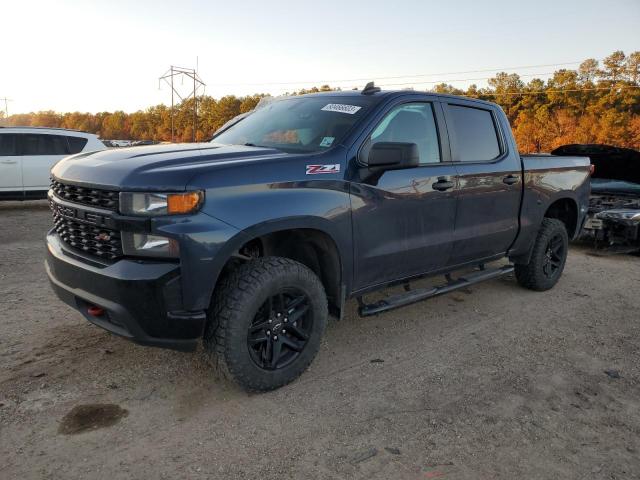 Obraz 1 z 2021 CHEVROLET SILVERADO K1500 TRAIL BOSS CUSTOM 2021 z VIN 1GCPYCEF8MZ263859