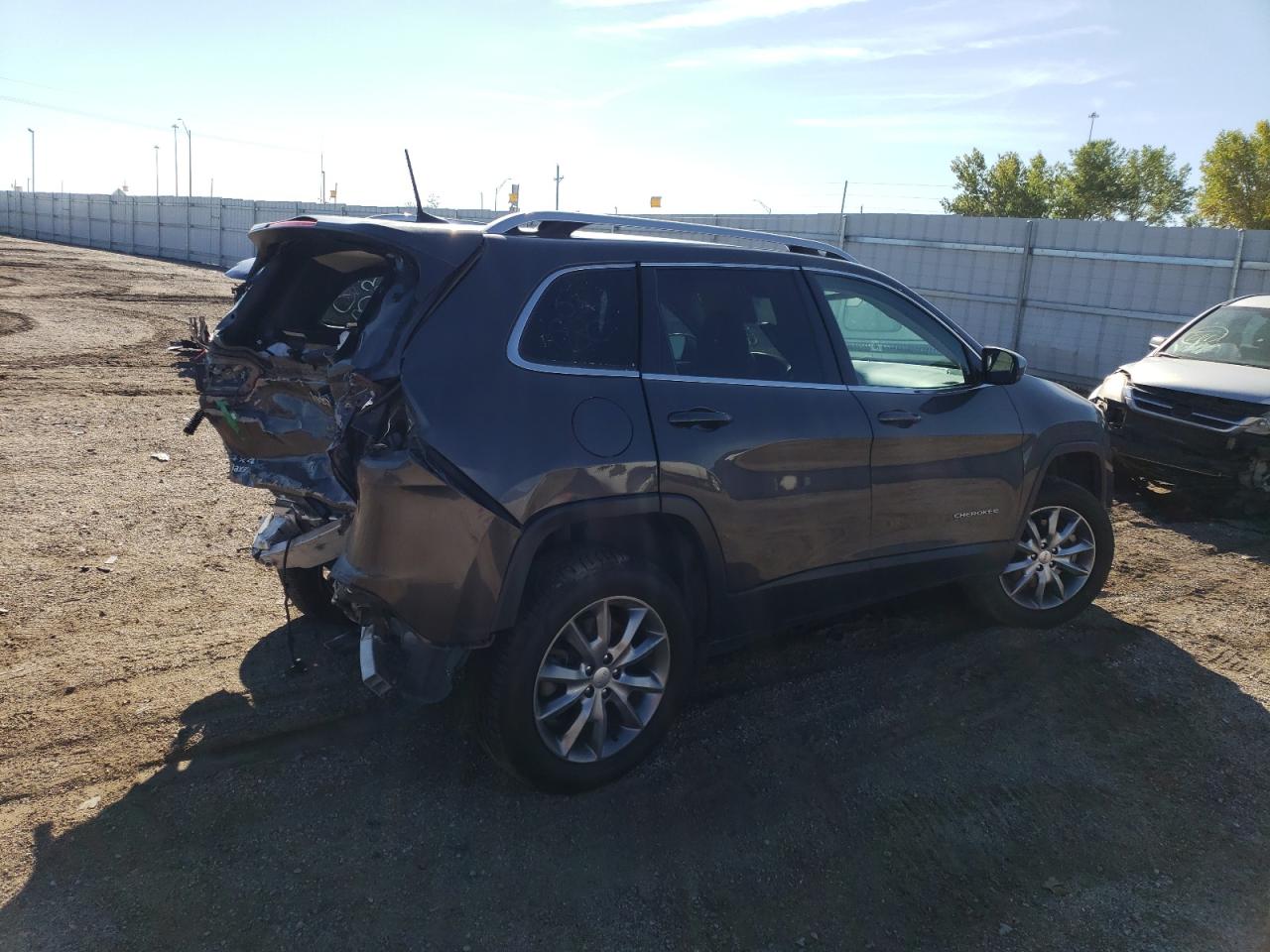 Obraz 3 z 2018 JEEP CHEROKEE LIMITED 2018 z VIN 1C4PJMDB5JD501166