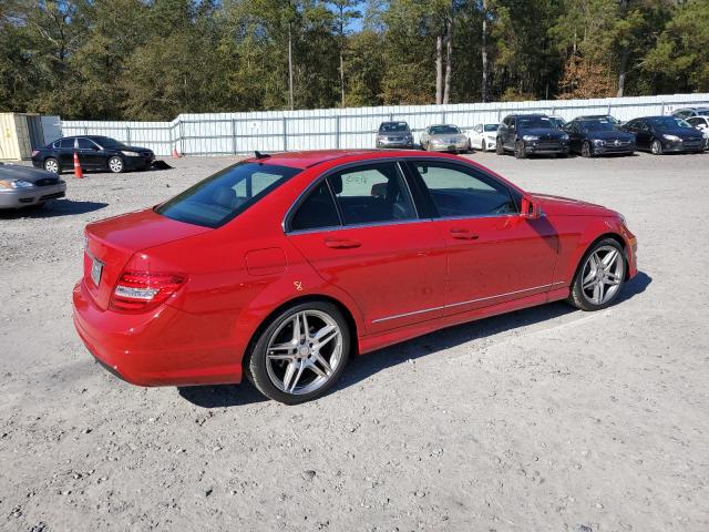 Obraz 3 z 2014 MERCEDES-BENZ C-CLASS 250 2014 z VIN WDDGF4HB5EA960772