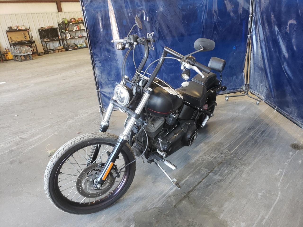 Image 2 of Harley-Davidson Fxs Blackline 2012 with VIN 1HD1JPV17CB052342