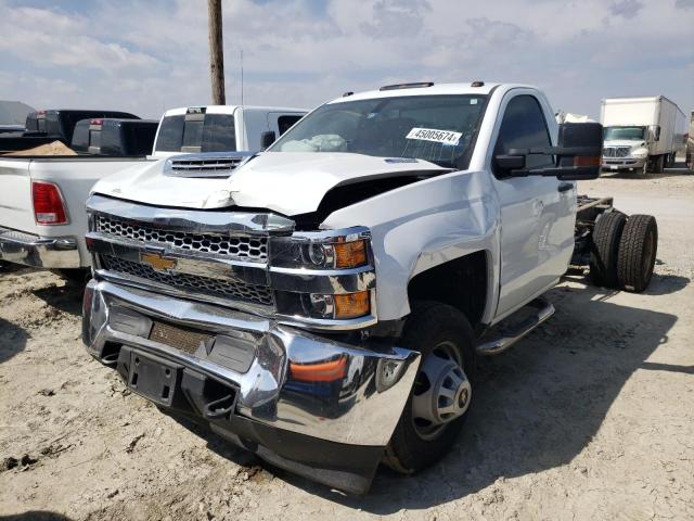 Image 1 of 2019 CHEVROLET SILVERADO C3500 2019 with VIN 1GB3CVCY1KF198823