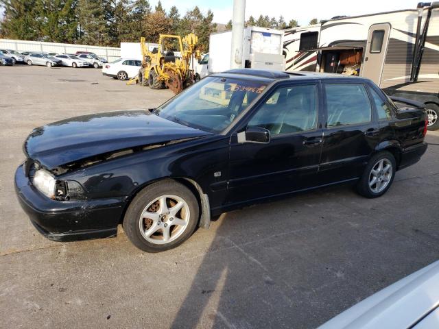 Image 1 of 2000 VOLVO S70 BASE 2000 with VIN YV1LS61J4Y2667780
