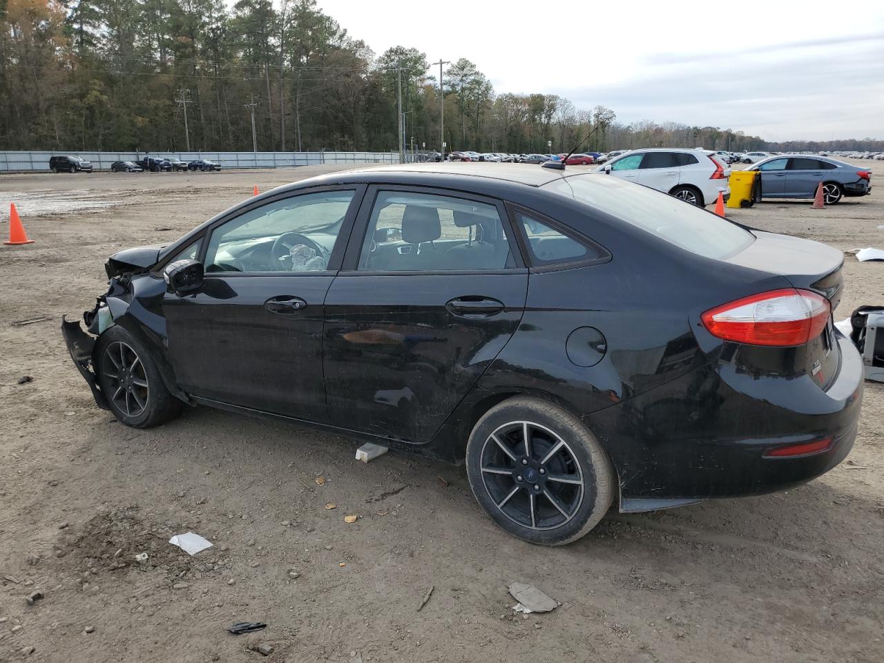 Изображение 2 2016 FORD FIESTA SE 2016 с VIN 3FADP4BJ6GM129934