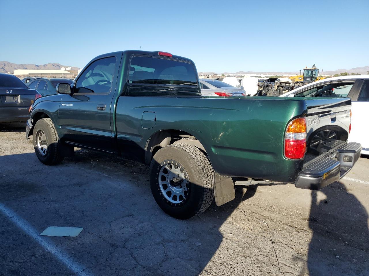 Изображение 2 2002 TOYOTA TACOMA  2002 с VIN 5TENL42NX2Z034964