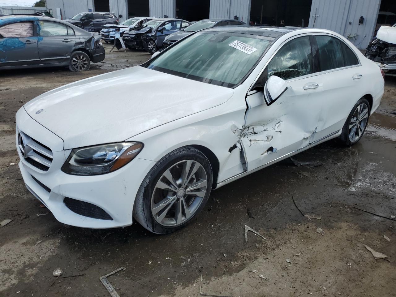 Image 1 of 2016 MERCEDES-BENZ C 300 2016 with VIN WDDWF4JB7GR147279