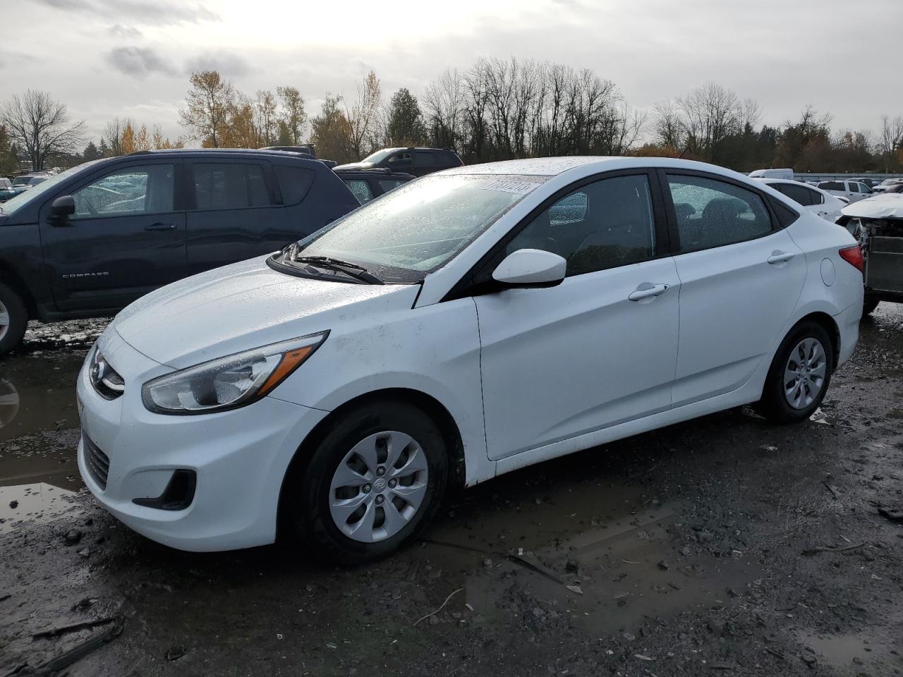 Image 1 of 2016 HYUNDAI ACCENT SE 2016 with VIN KMHCT4AE7GU107678