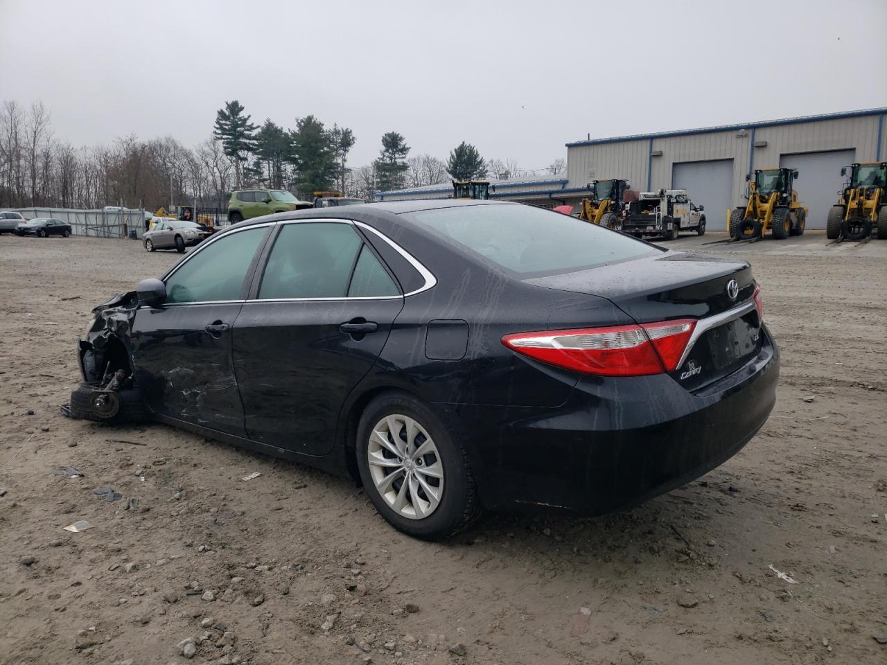Obraz 2 z 2016 TOYOTA CAMRY LE 2016 z VIN 4T4BF1FK3GR521983