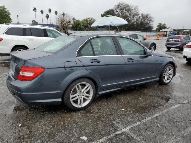 Image 3 of 2013 MERCEDES-BENZ C 250 2013 with VIN WDDGF4HB2DA816997
