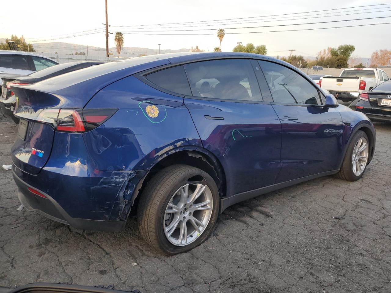 Изображение 3 2022 TESLA MODEL Y  2022 с VIN 7SAYGDEE7NA020510