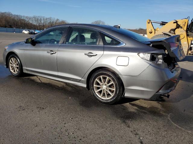 Obraz 2 z 2019 HYUNDAI SONATA SE 2019 z VIN 5NPE24AF3KH741825
