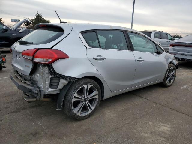 Image 3 of 2016 KIA FORTE EX 2016 with VIN KNAFX5A82G5591479