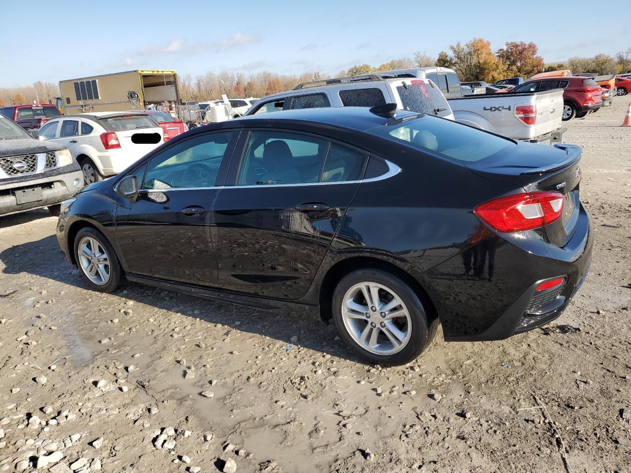Obraz 2 z 2018 CHEVROLET CRUZE LT 2018 z VIN 1G1BE5SM6J7233759