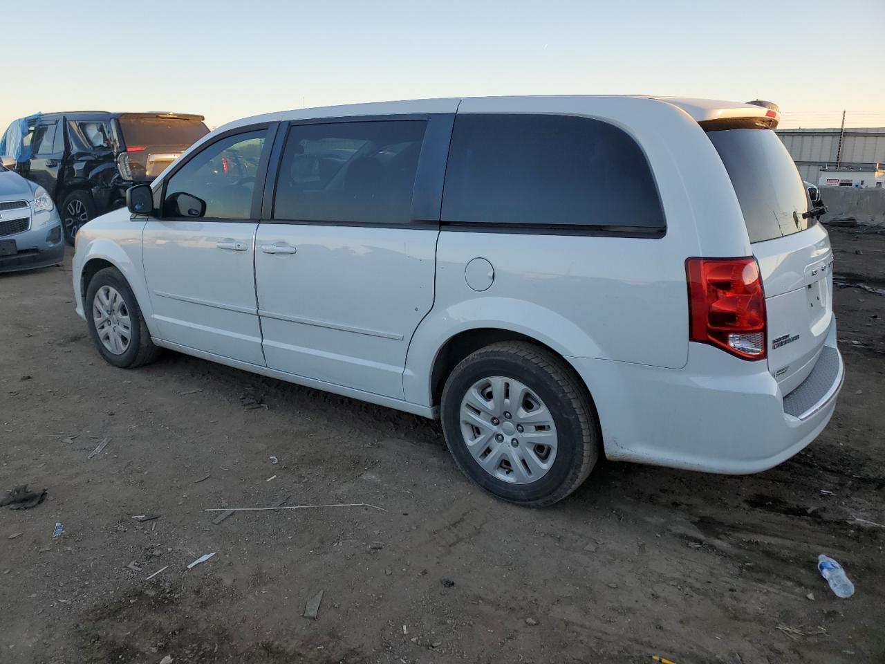 Obraz 2 z 2014 DODGE GRAND CARAVAN SE 2014 z VIN 2C4RDGBG4ER471113