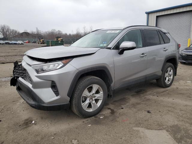 Image 1 of 2021 TOYOTA RAV4 XLE 2021 with VIN 2T3P1RFV3MC182105