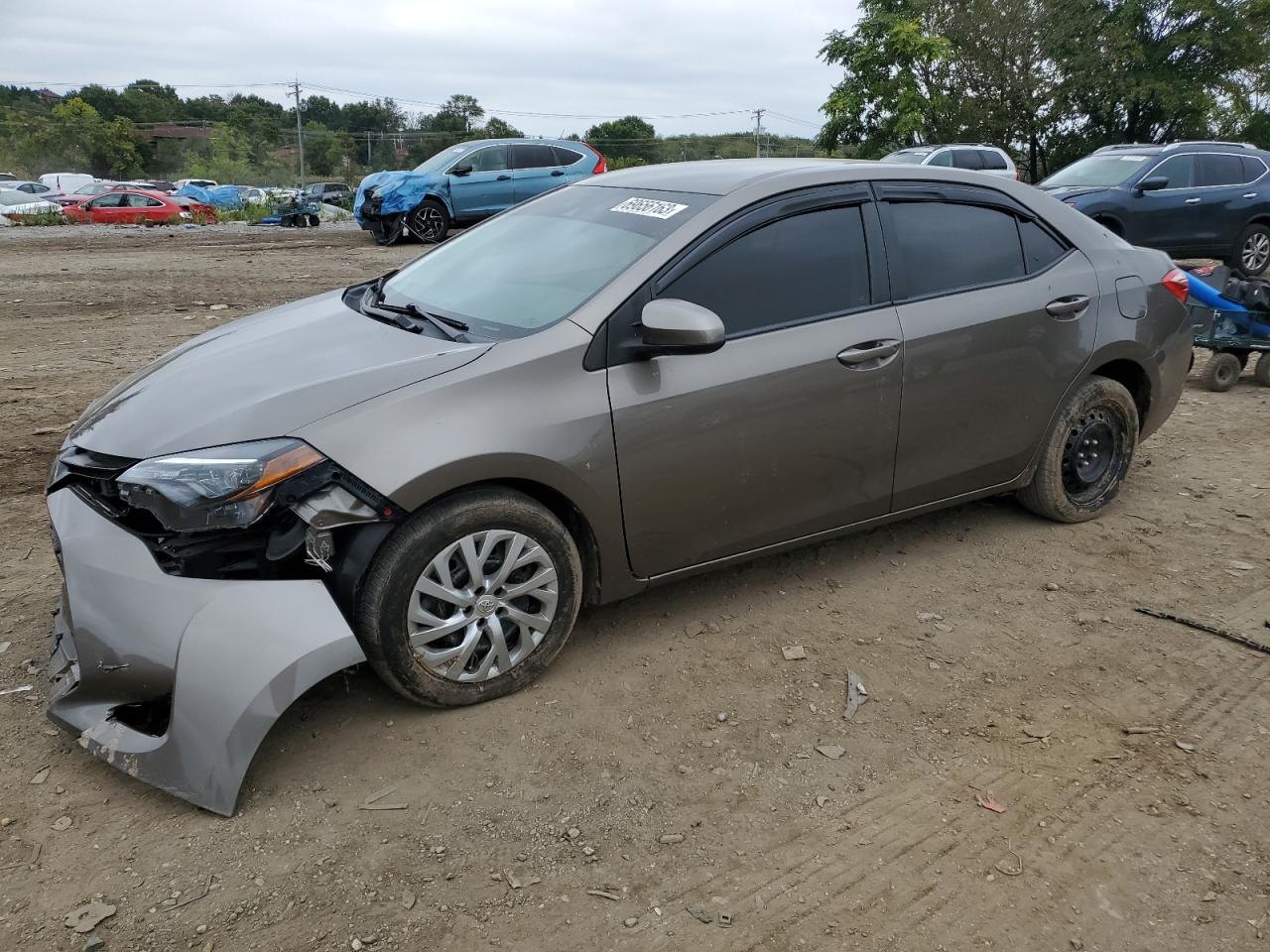 Изображение 1 2019 TOYOTA COROLLA L 2019 с VIN 2T1BURHE2KC141730