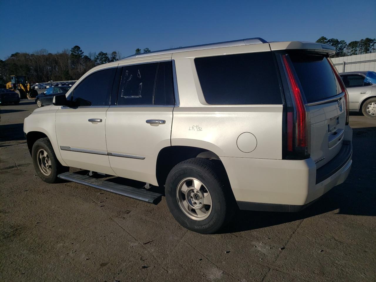 Obraz 2 z 2015 CADILLAC ESCALADE PREMIUM 2015 z VIN 1GYS4CKJXFR250137