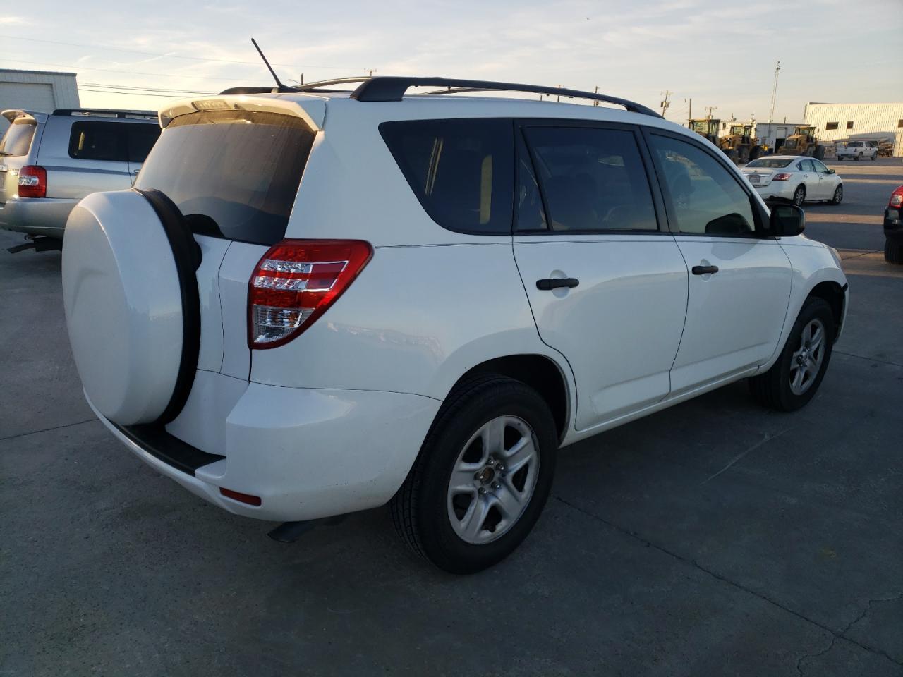 Image 3 of 2011 TOYOTA RAV4  2011 with VIN 2T3ZF4DV1BW091104