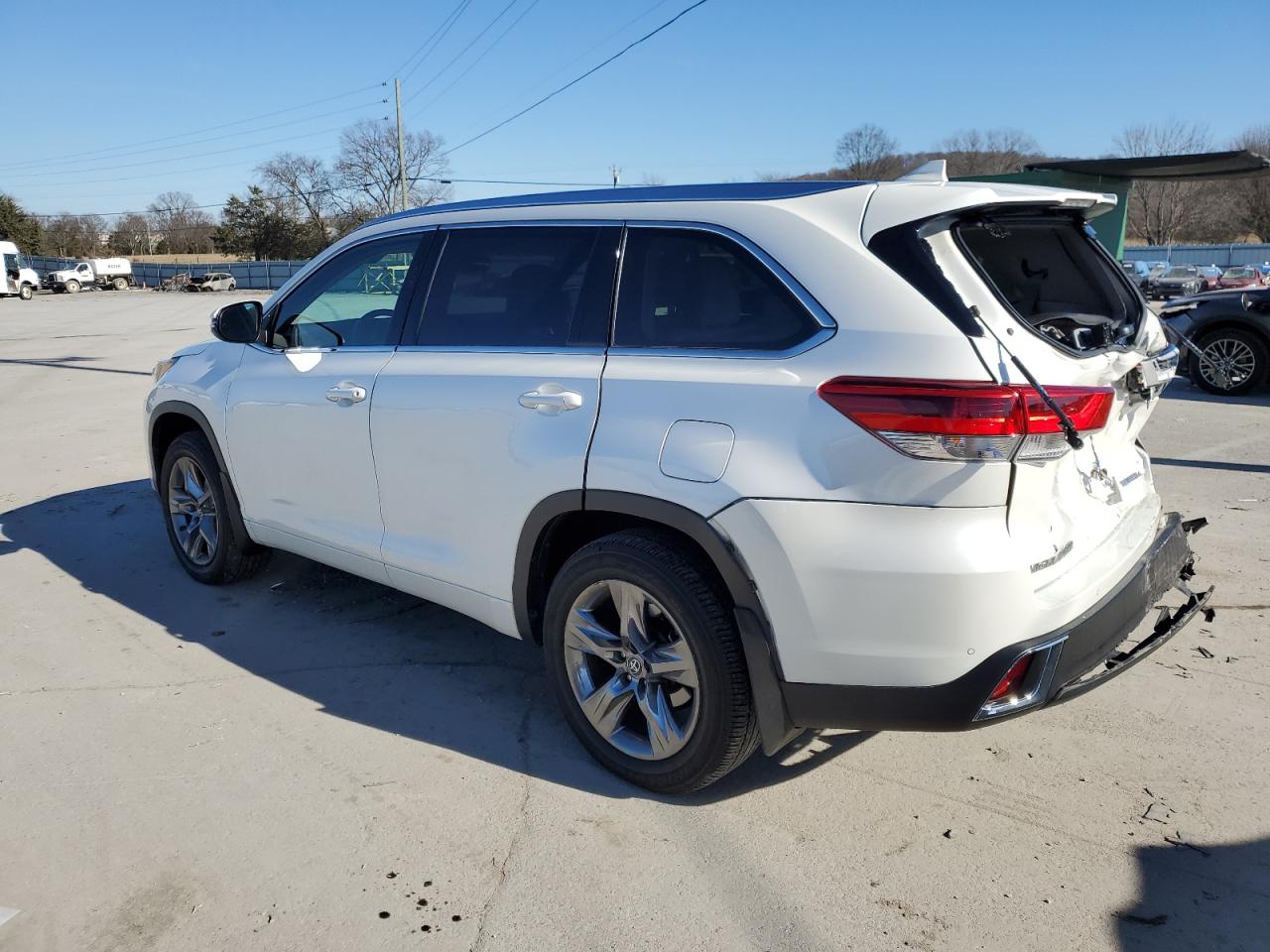 Изображение 2 2019 TOYOTA HIGHLANDER LIMITED 2019 с VIN 5TDDZRFH3KS736603