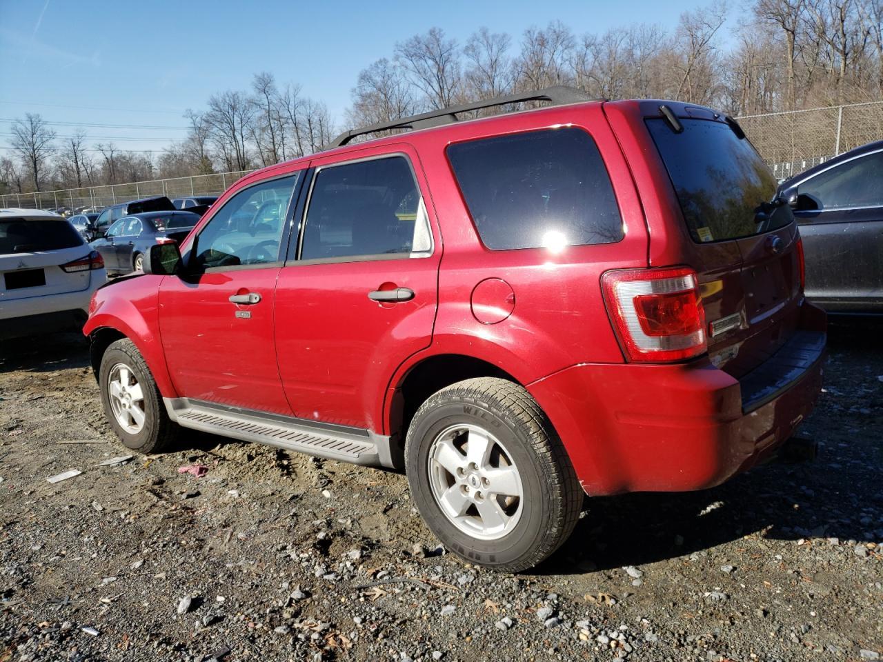 Image 2 of 2011 FORD ESCAPE XLT 2011 with VIN 1FMCU9DG8BKC35519