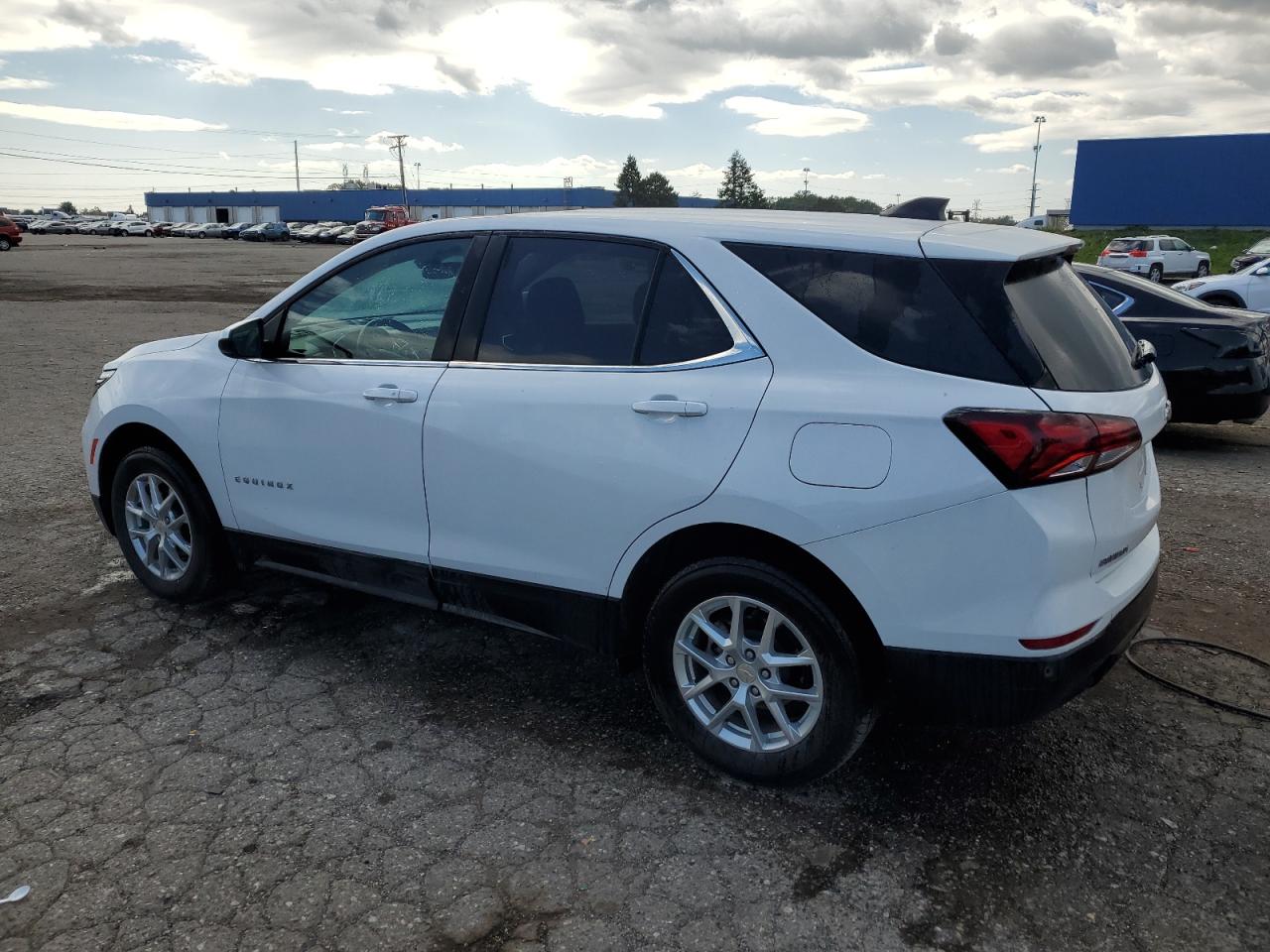 Obraz 2 z 2022 CHEVROLET EQUINOX LT 2022 z VIN 3GNAXUEV8NL214876
