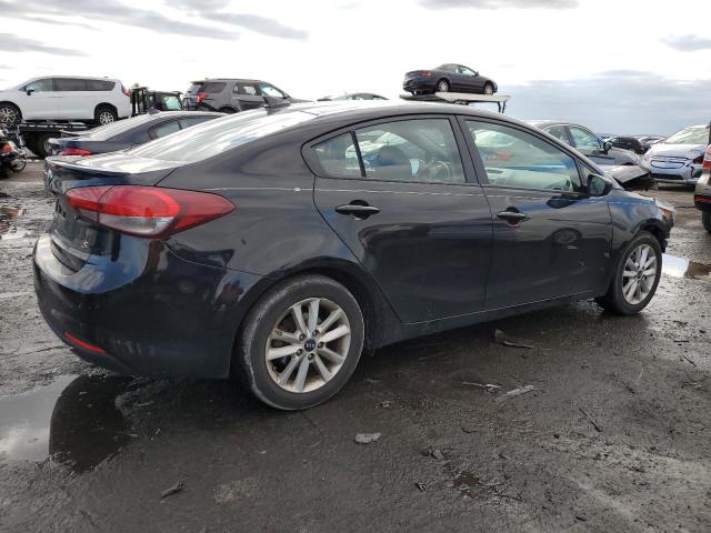 Image 3 of 2017 KIA FORTE LX 2017 with VIN 3KPFL4A7XHE134005