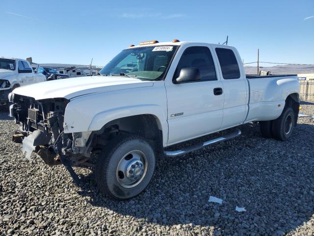 Image 1 of 2004 CHEVROLET SILVERADO C3500 2004 with VIN 1GCJC39UX4E327839