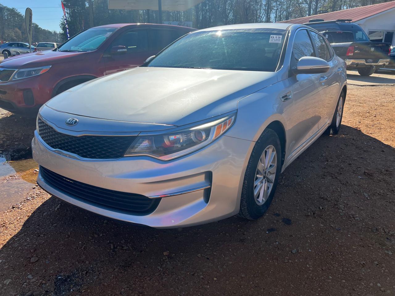 Изображение 2 2016 KIA OPTIMA LX 2016 с VIN 5XXGT4L34GG072041