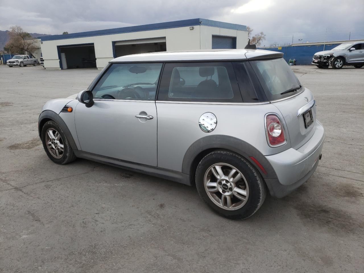 Image 2 of 2011 MINI COOPER  2011 with VIN WMWSU3C55BT096891