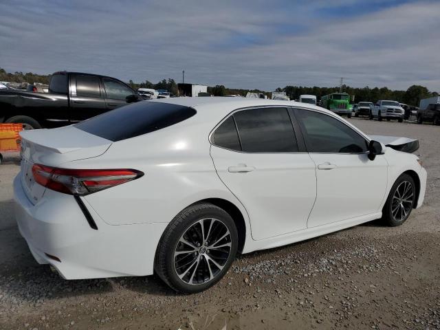 Image 3 of 2018 TOYOTA CAMRY L 2018 with VIN JTNB11HK4J3009393