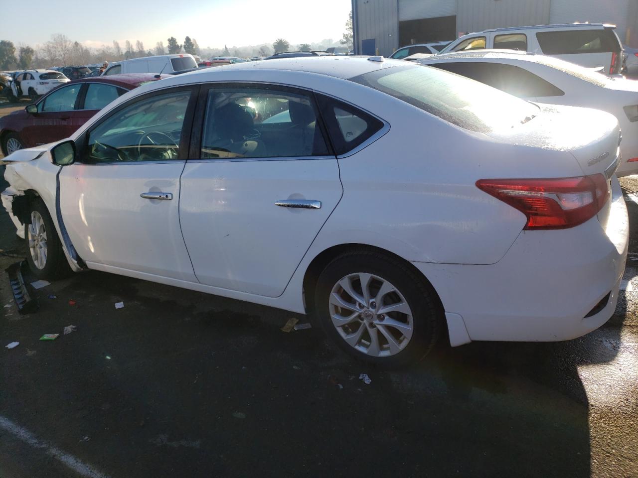 Изображение 2 2018 NISSAN SENTRA S 2018 с VIN 3N1AB7AP3JY239457
