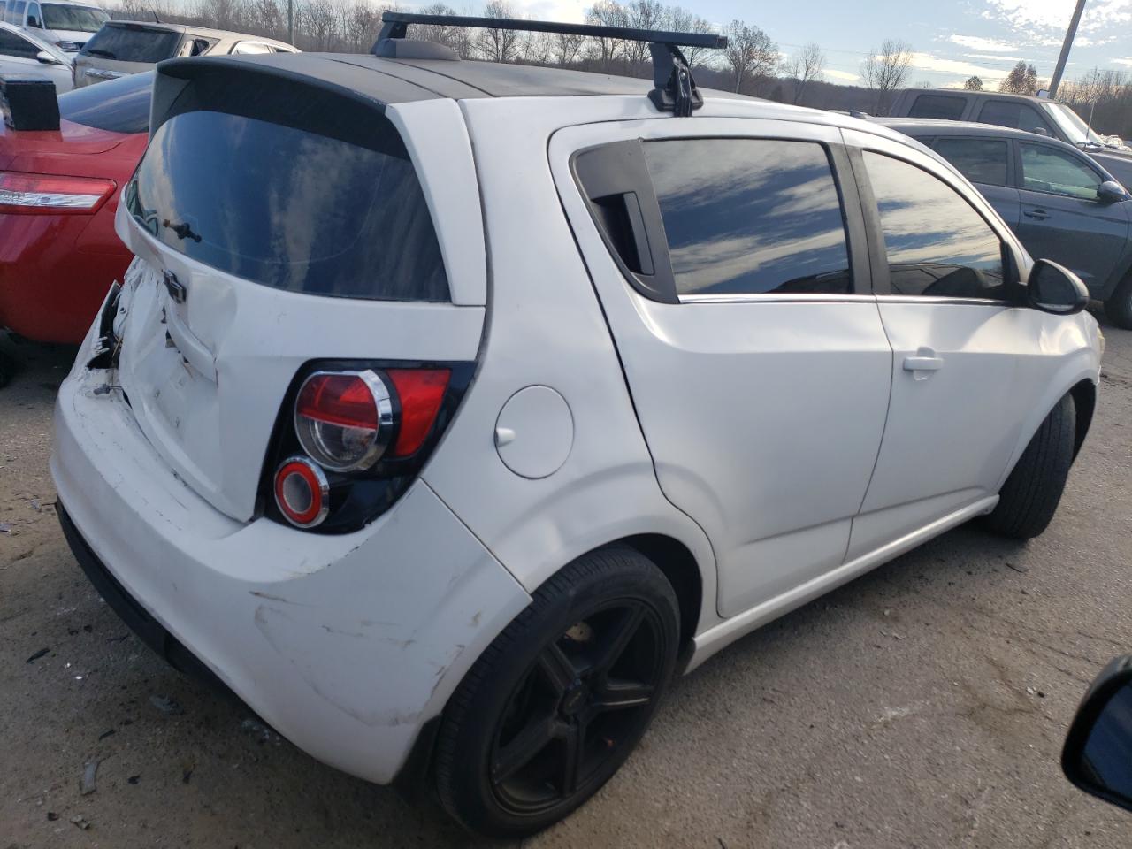 Obraz 3 z 2015 CHEVROLET SONIC RS 2015 z VIN 1G1JH6SB6F4181677