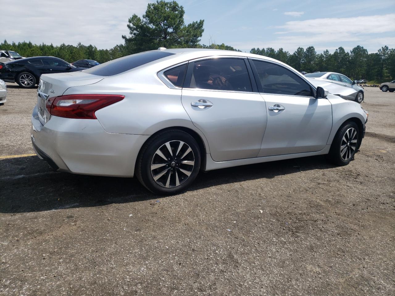 Image 3 of 2018 NISSAN ALTIMA 2.5 2018 with VIN 1N4AL3AP4JC173549