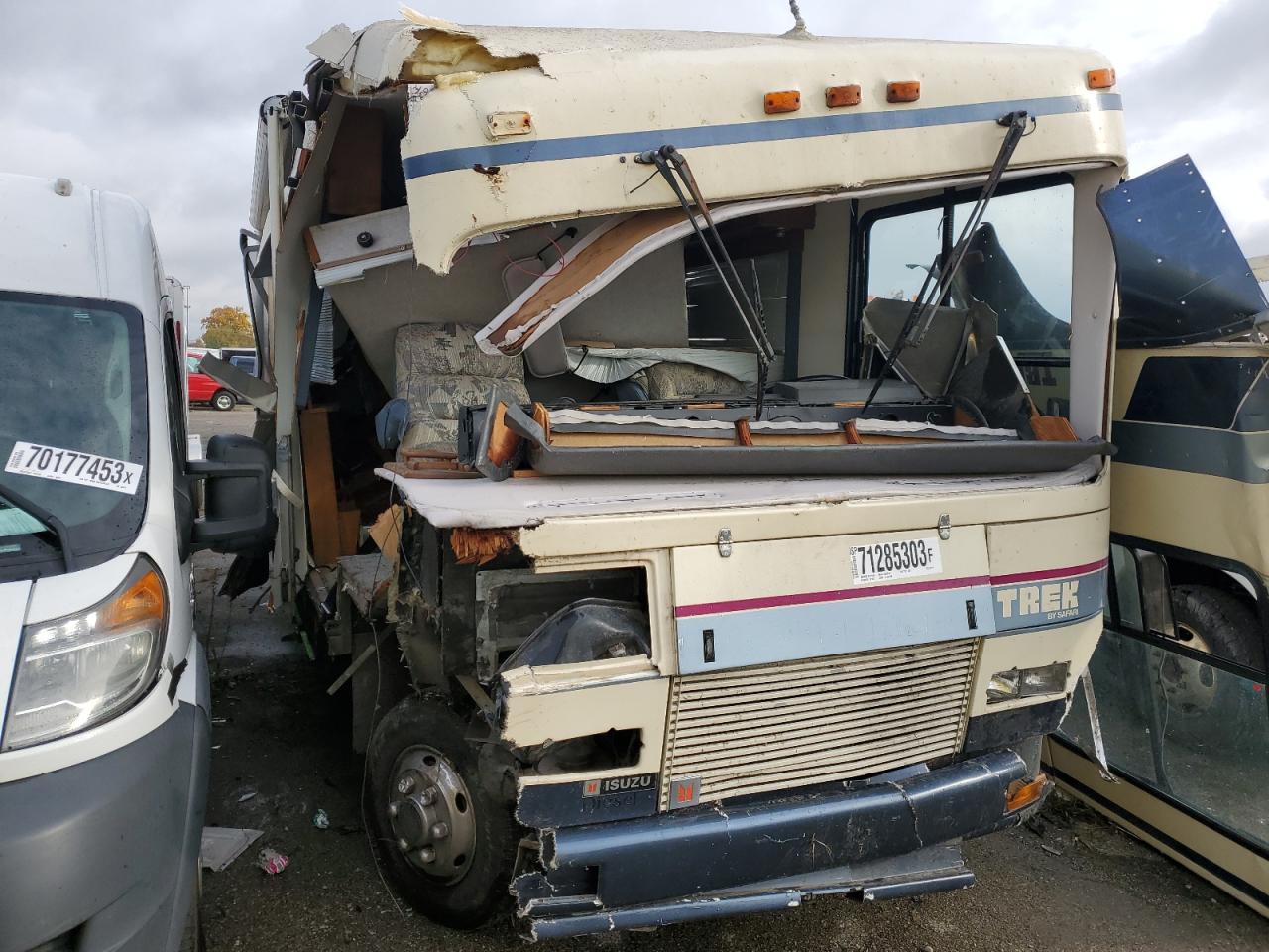 Image 1 of 1992 ISUZU NPR NPR-ST 1992 with VIN JALB4T1K3N7008119