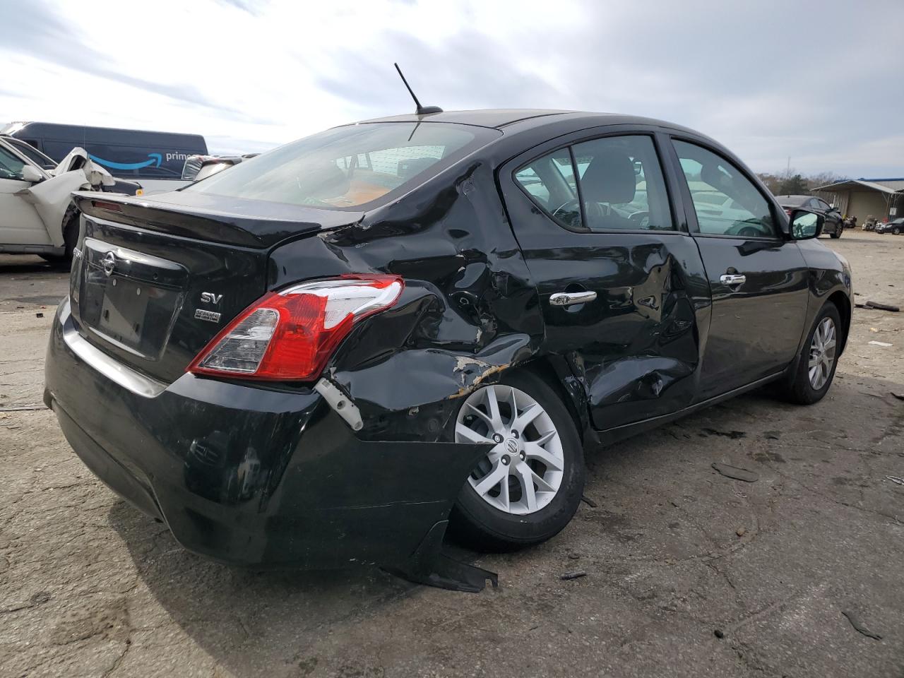 Image 3 of 2019 NISSAN VERSA S 2019 with VIN 3N1CN7AP1KL811690