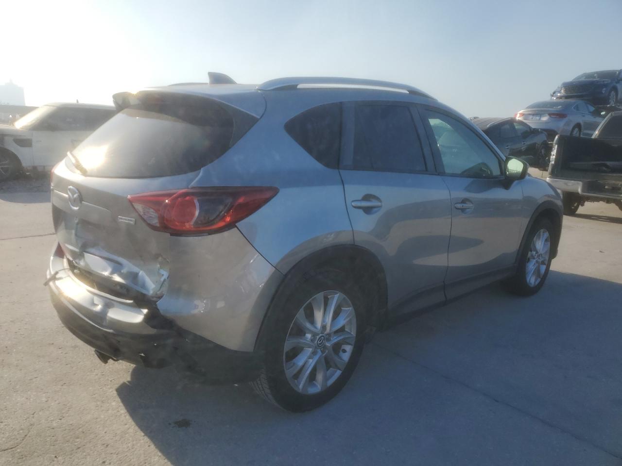 Image 3 of 2015 MAZDA CX-5 GT 2015 with VIN JM3KE2DY9F0478049