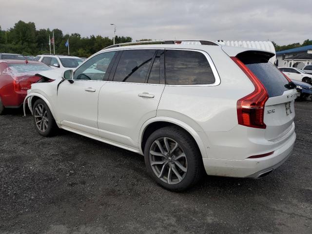 Obraz 2 z 2019 VOLVO XC90 T6 MOMENTUM 2019 z VIN YV4A22PK2K1472387