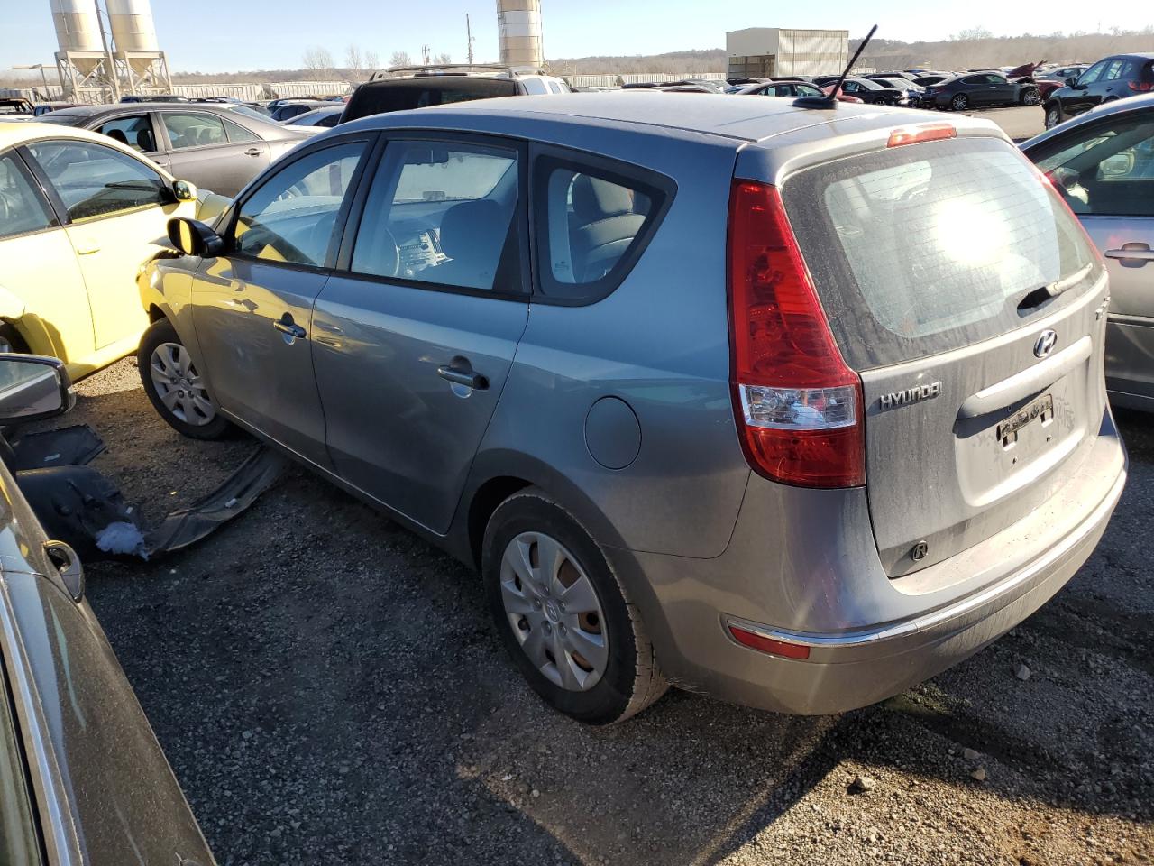 Obraz 2 z 2012 HYUNDAI ELANTRA TOURING GLS 2012 z VIN KMHDB8AE4CU135933